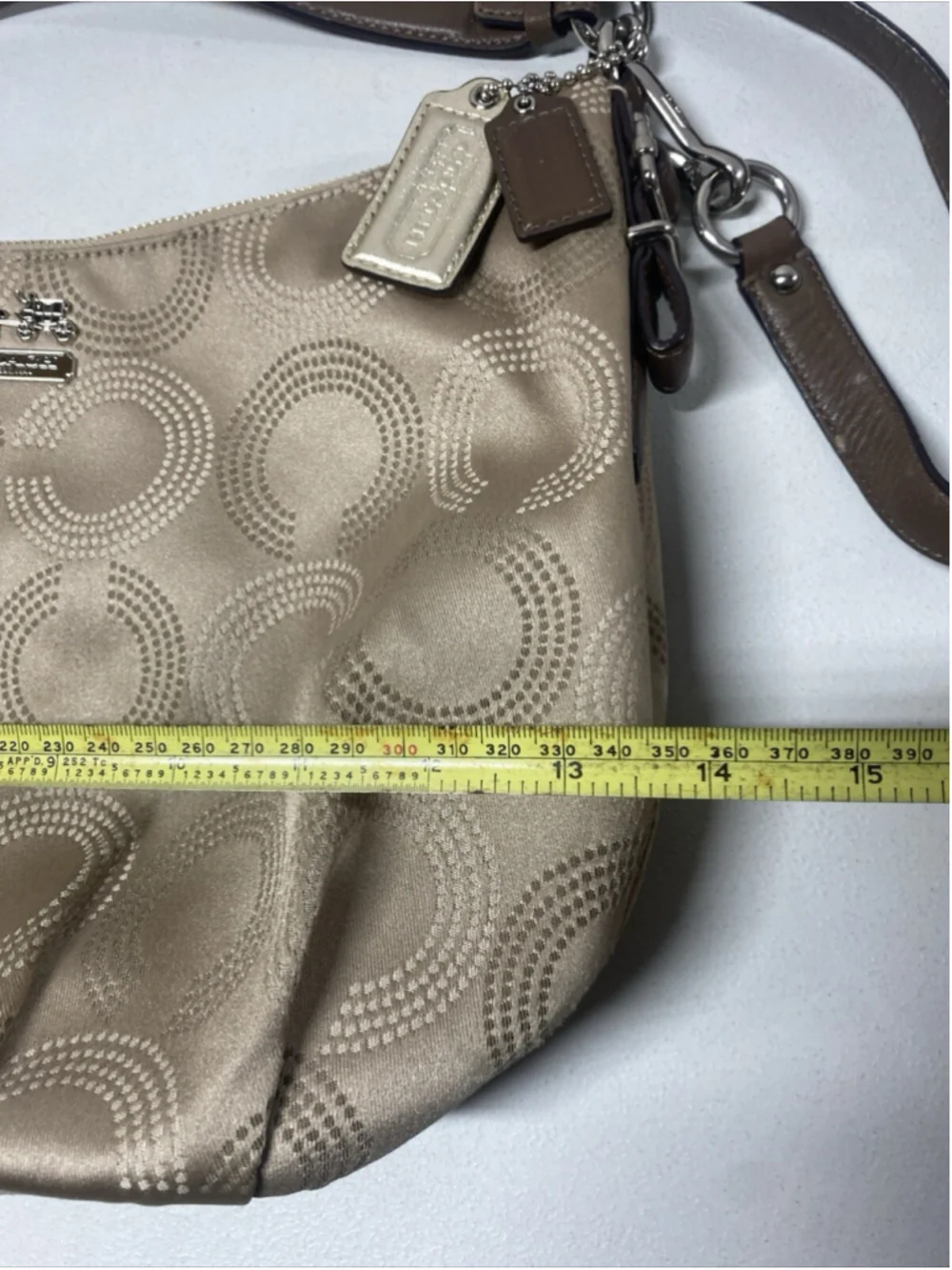 Vintage COACH MADISON Tan Jacquard Hobo Shoulder Bag F15929